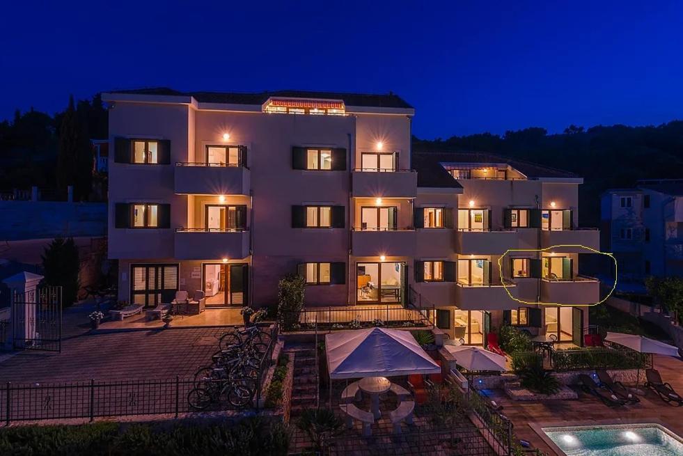 Apartament Slatine No 1 슬라티네 외부 사진